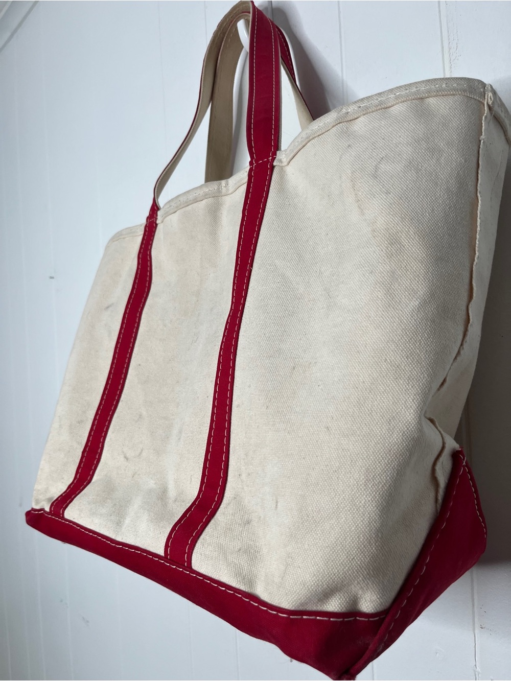 L.L. Bean Boat and Tote "ERIN" Classic Canvas Tote Bag with Red Trim - Picture 4 of 11